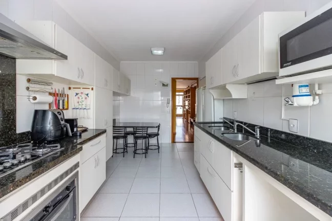 Imagem Apartamento à venda em São Paulo, Vila Mariana, com 3 quartos, 138m2