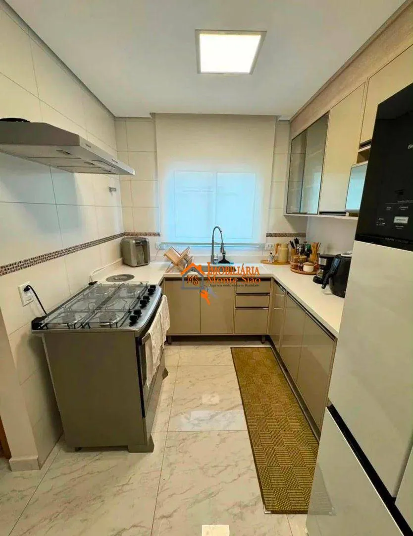 Imagem Sobrado com 2 dormitórios à venda, 96 m² por R$ 600.000,00 - Cumbica - Guarulhos/SP