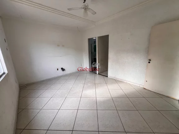 Imagem Sobrado à venda com 220m², 3 quartos, 2 suítes, 8 vagas por R$800.000,00 na Vila Mathias em Santos