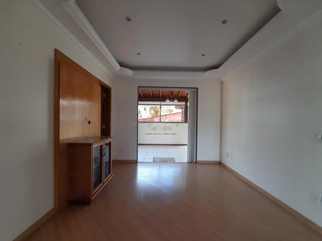 Imagem Cobertura para Venda em Teresópolis / RJ no bairro Agriões