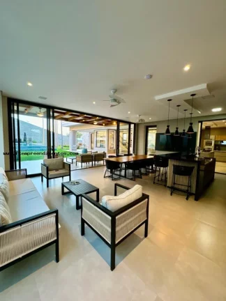 Imagem Casa Alto Padrão para Venda em Vinhedo, Santa Rosa, 4 dormitórios, 3 suítes, 6 banheiros