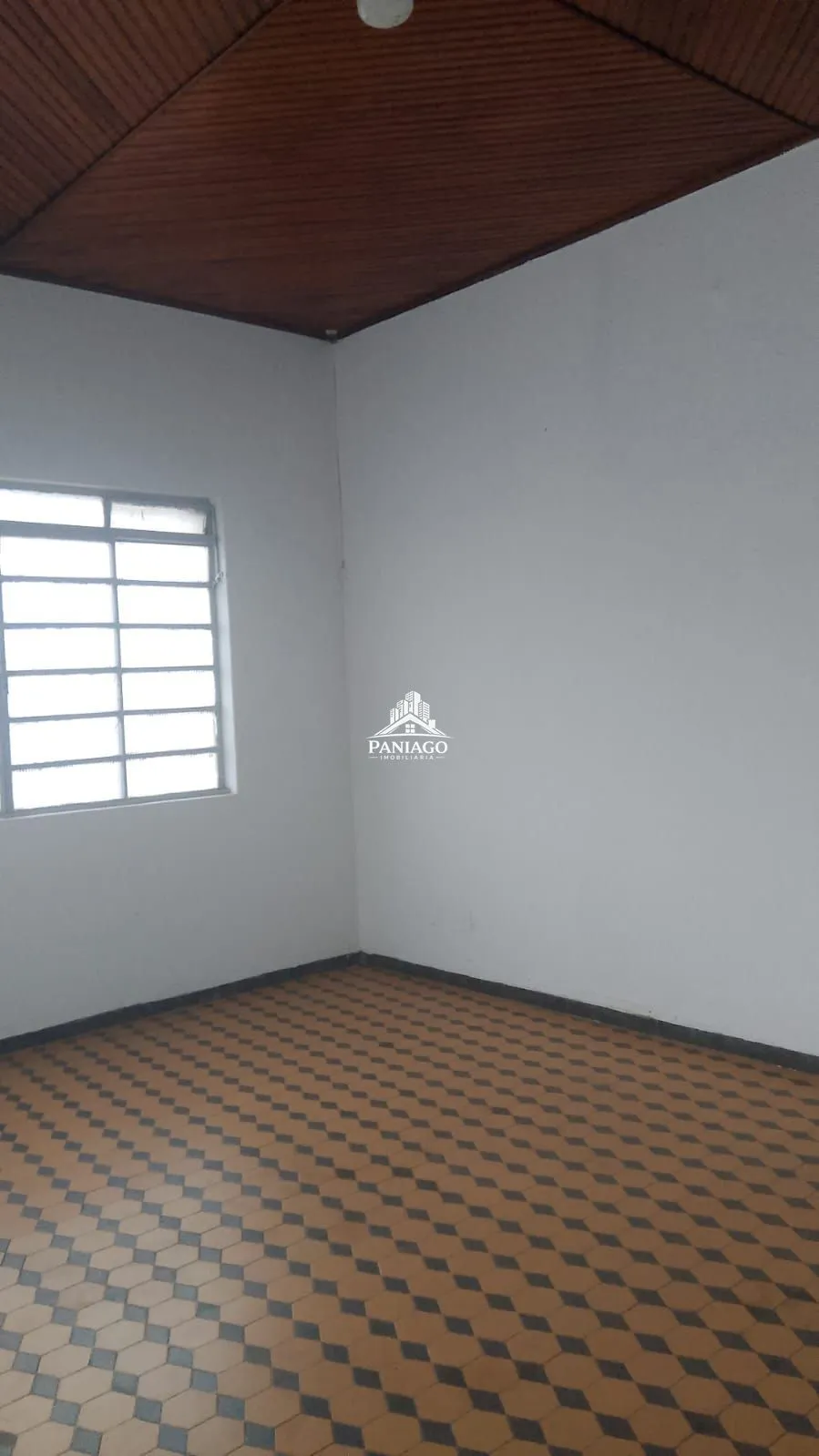 Imagem Casa Terreno Comercial à Venda na Avenida Miranda Reis em Cuiabá