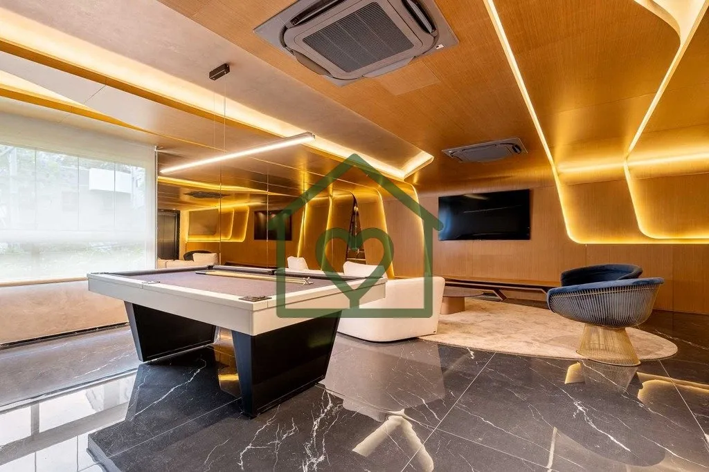 Imagem Apartamento de 378,97 m² privativos, com 4 suítes, uma ampla suíte máster com closet, 4 vagas de...
