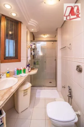 Imagem No bairro Boa Vista, casa em condomínio com 3 suites e vagas.