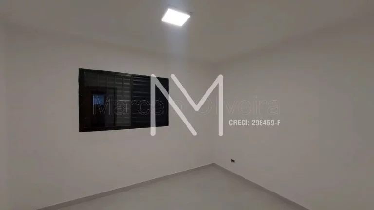 Imagem Casa Térrea à Venda 3 Quartos 1 Suíte 130m² - Bairro Bosque dos Eucaliptos
