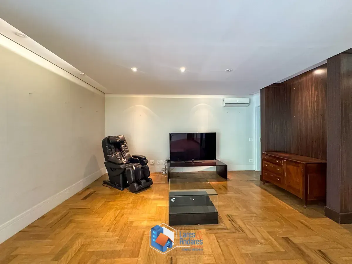 Imagem Apartamento para venda em Vila Cordeiro com 4 quartos, sendo 4 suítes, 258m²