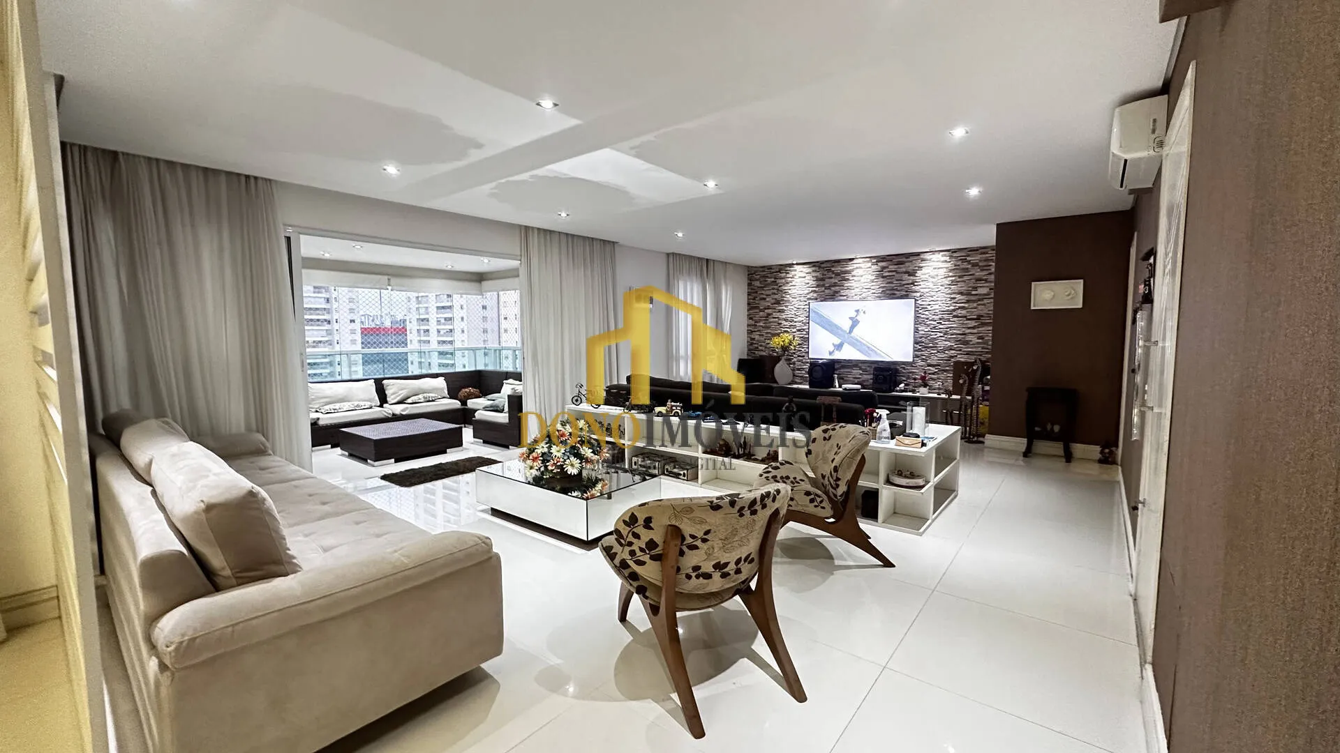 Imagem Apartamento para Venda e Locação no Domo Prime | 237m² | 3 Suítes | Centro