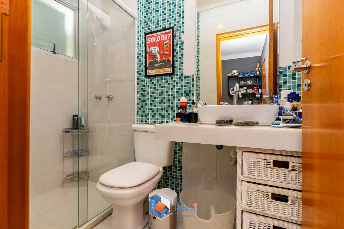 Imagem Casa para venda em Mirandópolis com 4 quartos, sendo 2 suítes, 214m²