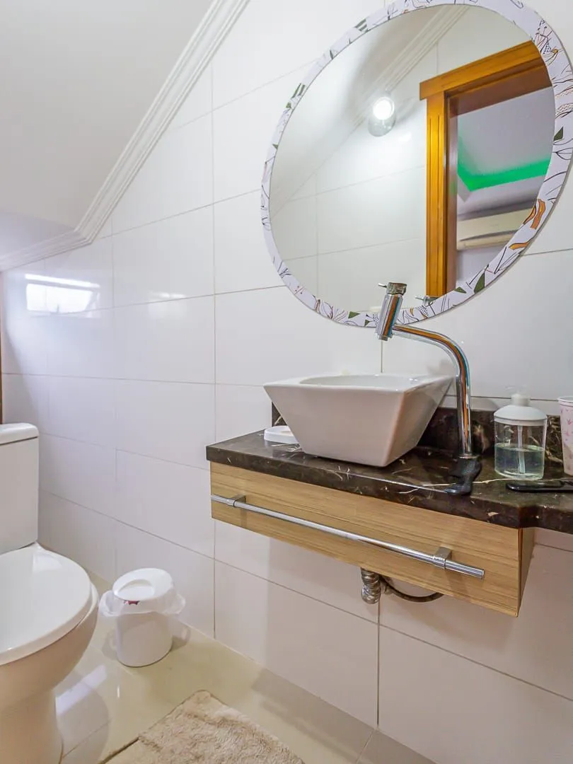 Imagem Casa 3 dormitórios com duas suítes bairro Jardim Floresta - Lindoia
