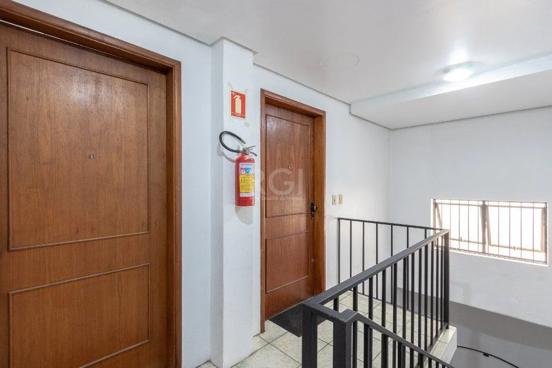 Imagem Conjunto/Sala para Venda - 83.48m², 0 dormitórios, Cidade Baixa