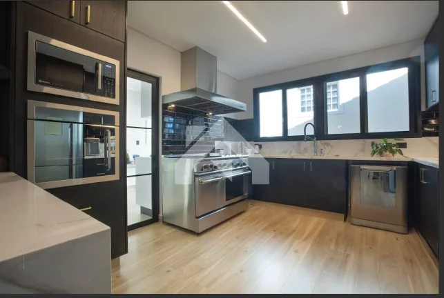 Imagem Casa de Condomínio em Residencial Dez (Alphaville) - Santana de Parnaíba