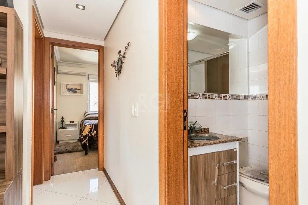 Imagem Apartamento para Venda - 73.42m², 3 dormitórios, sendo 1 suites, 1 vaga - Partenon