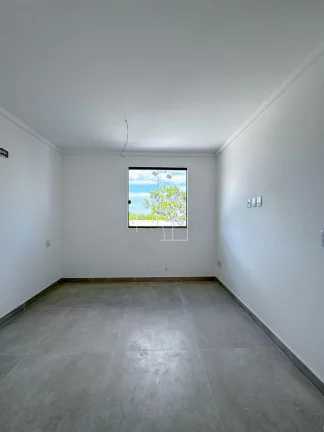 Imagem Casa com 4 Quartos (3 Suítes) ao lado do residencial Yahoo