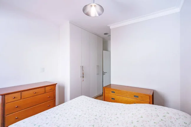 Imagem Casa com 4 quartos à venda, 145 m² por R$ 1.000.000 - Cotia/SP