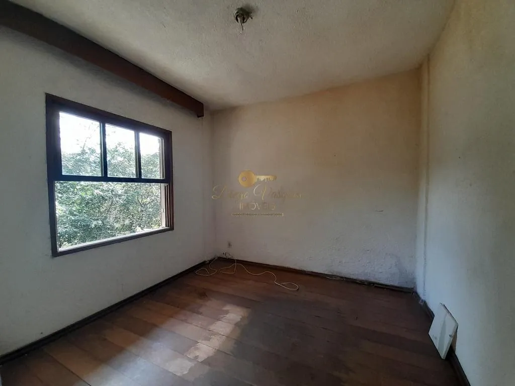 Imagem Casa em Condomínio para Venda em Teresópolis / RJ no bairro Colônia Alpina