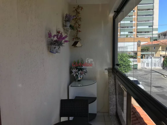 Imagem SOBRADO, 4 QUARTOS, 3 SUÍTES, 1 QUATRO DE EMPREGADA COM BANHEIRO, GARAGEM COBERTA, PISCINA E CHURRASQUEIRA