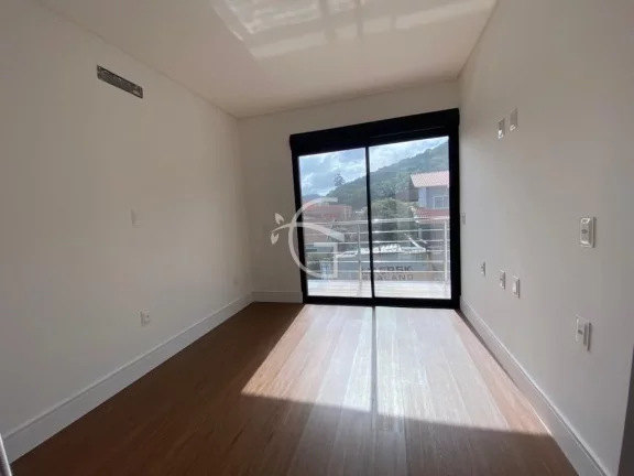 Imagem Sobrado no Saguaçu!