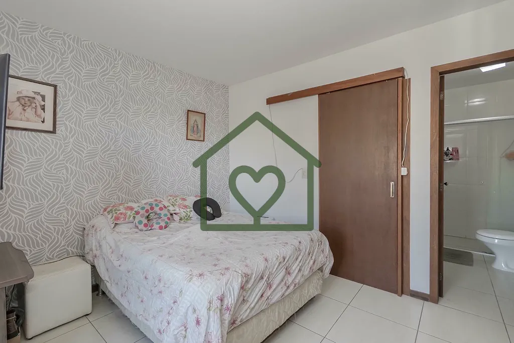 Imagem Gostaria de apresentar uma excelente oportunidade de imóvel: uma casa estilo sobrado com 92 m² de ...