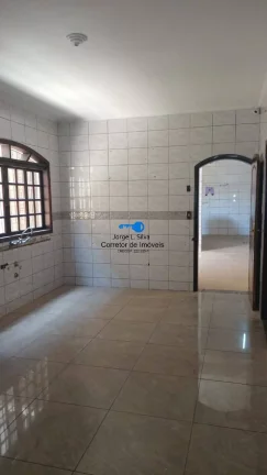Imagem Sobrado 4 Dormitórios 2 Suítes 2 Salas 1 Varanda Garagem 4 Carros 390 A/C !