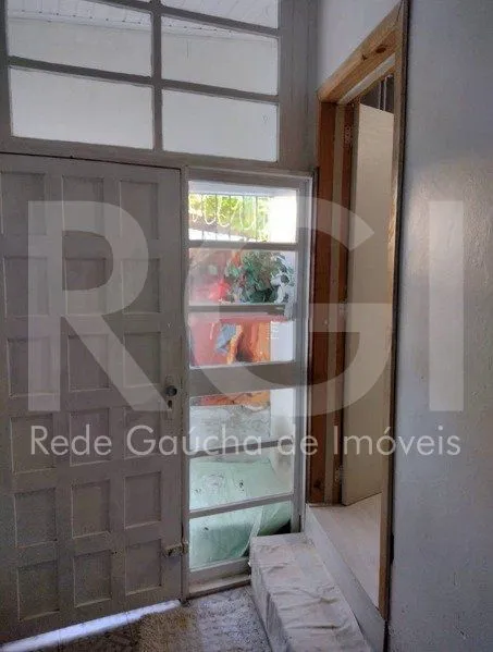 Imagem Casa à venda com 3 quartos e garagem 2 carros!