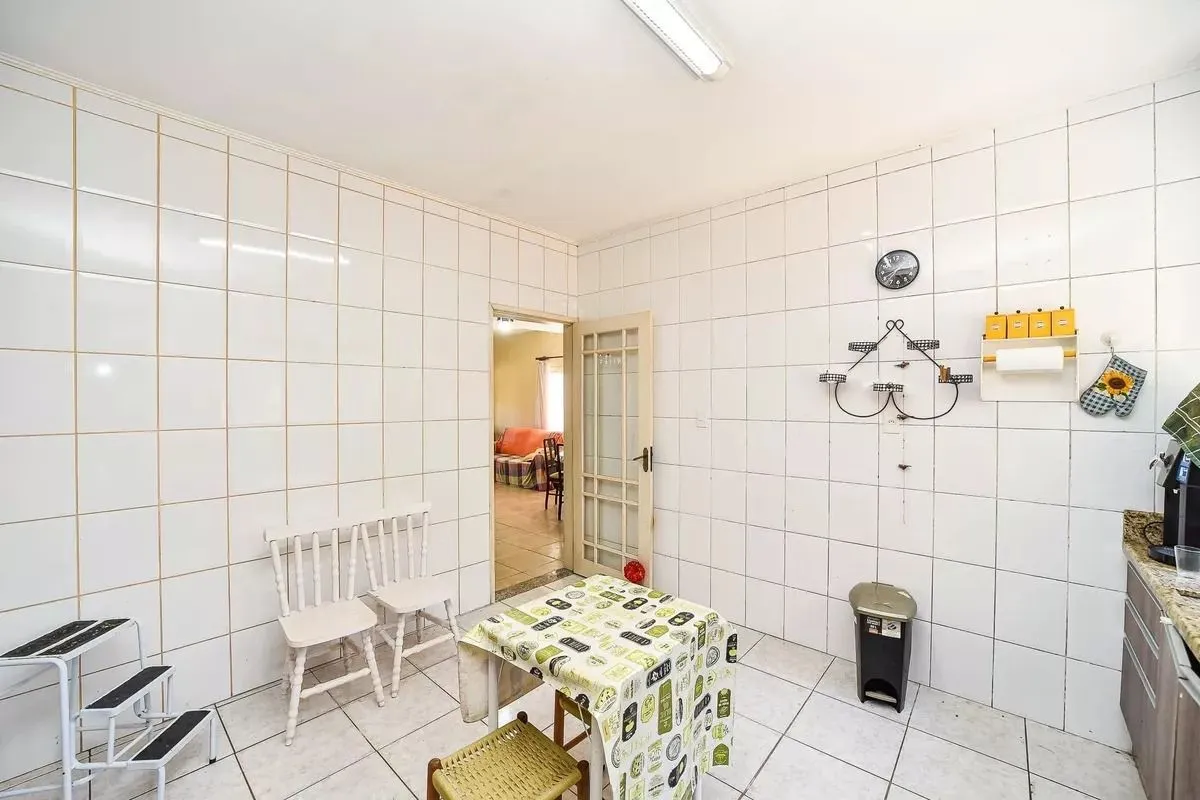 Imagem Casa com 4 dormitórios, R Doutor Paulino Guerra