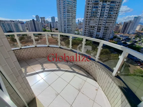 Foto do imóvel Cobertura à venda com 422m², 3 suítes, dependência, 3 vagas por R$1.200.000,00 na Ponta da Praia em Santos