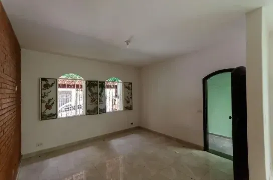 Imagem Casa com 3 Quartos para Alugar, 300 m² em Conjunto Residencial Vista Verde - São Paulo