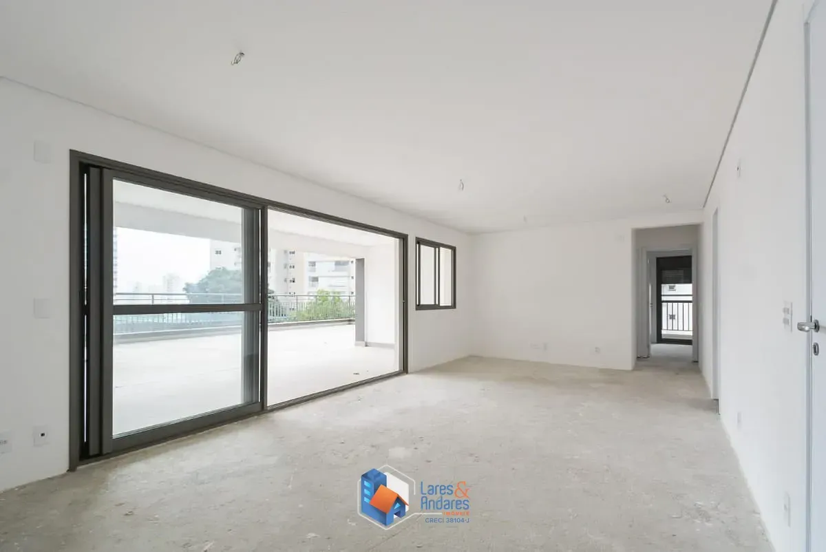 Foto do imóvel Apartamento para venda em Vila Mariana com 2 quartos, sendo 2 suítes, 215m² em Rua José Cocciuffo