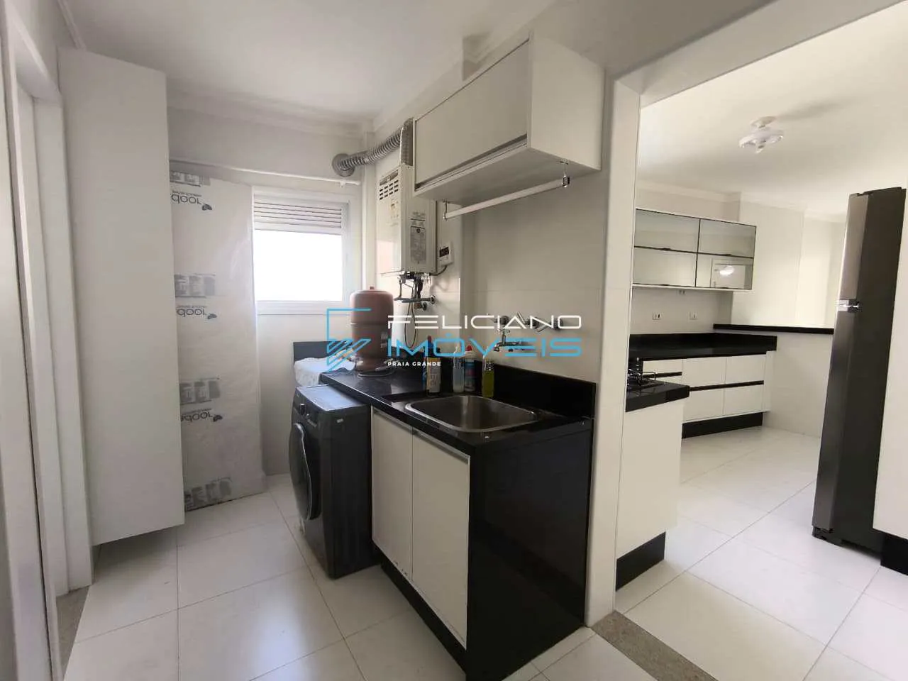 Imagem Apartamento com 4 quartos, Canto do Forte, Praia Grande - R$ 3.2 mi, Cod: 7085
