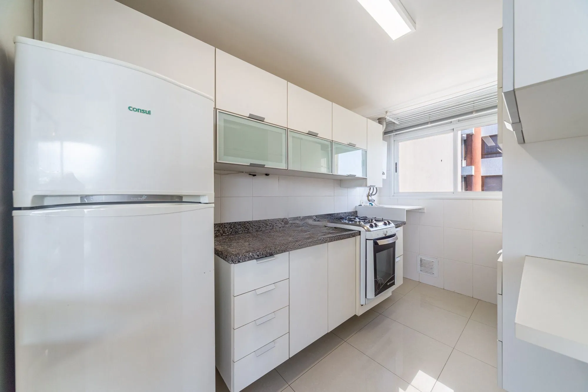 Imagem Vende-se apartamento com 1 quarto e 1 vaga - Mont'Serrat