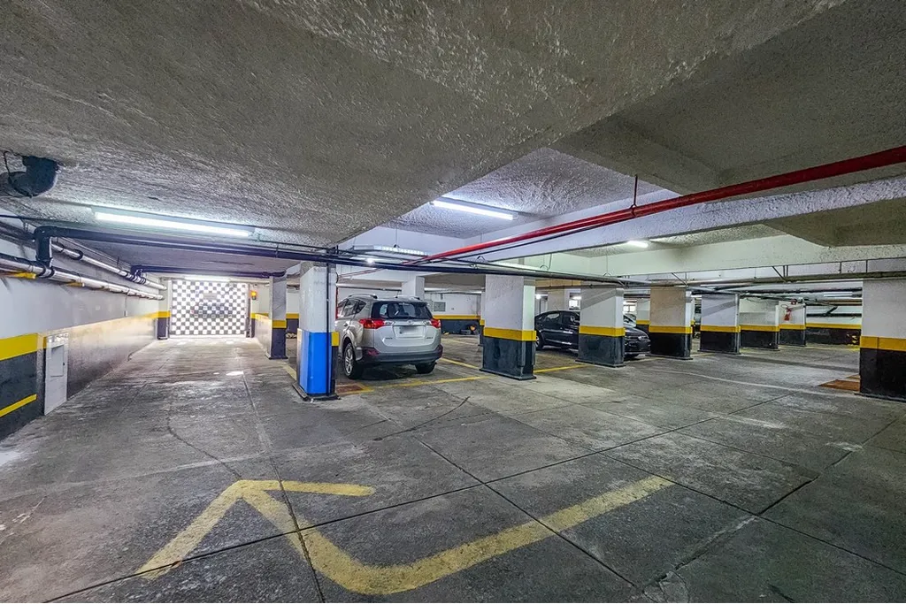Imagem Apartamento à venda em São Paulo, Cerqueira César, com 3 quartos, 213.5m2