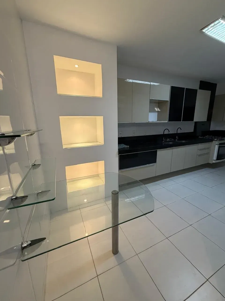 Imagem Casa de Condomínio com 4 Quartos à Venda, 365 m² em Parque do Jiqui - Parnamirim