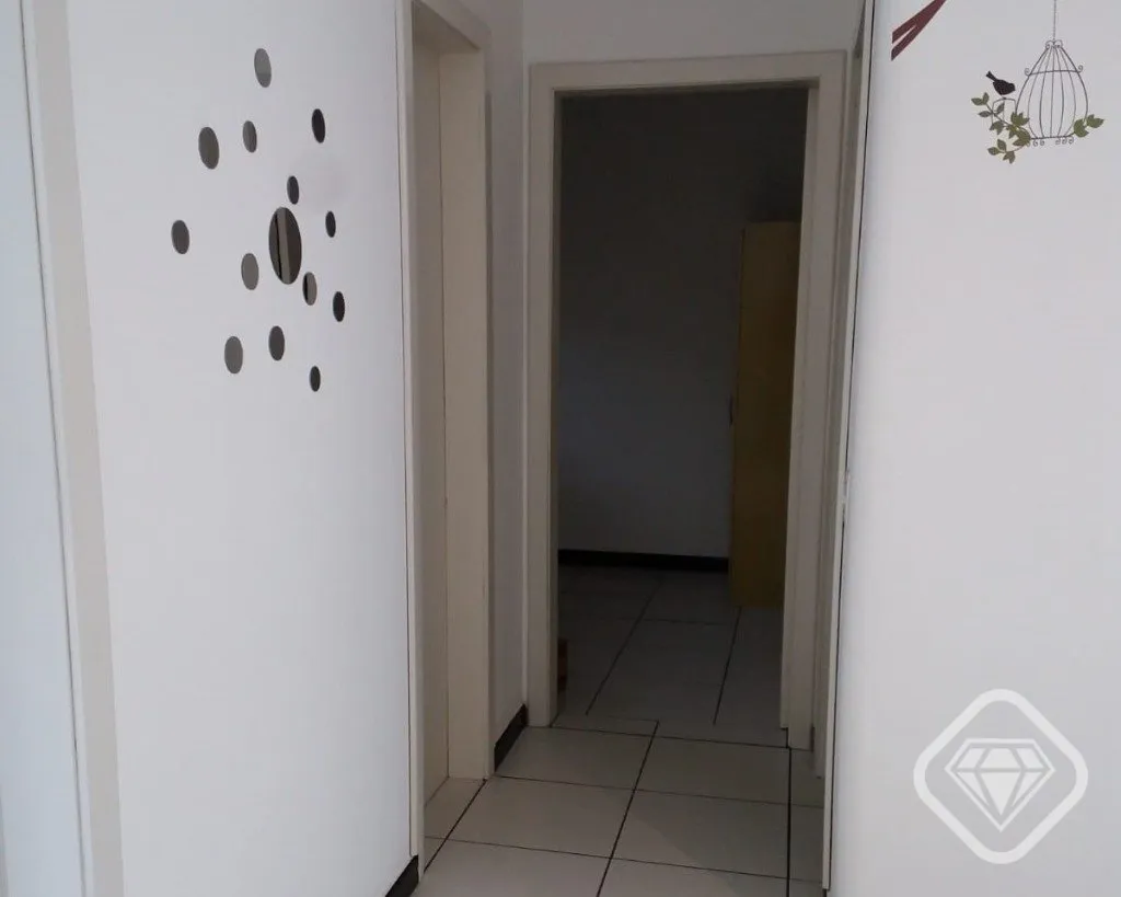 Imagem Apartamento reformado com vaga escriturada e excelente localização

Apartamento de 2 dormitórios,...