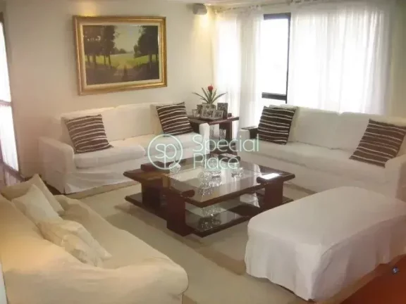 Imagem Oportunidade para reforma com excelente planta em Moema Índios. Apartamento com planta ampla, 3 dor...
