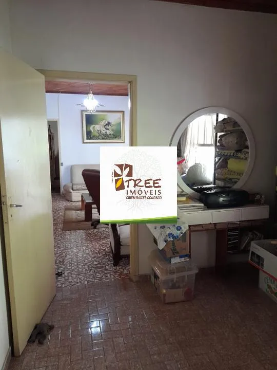 Imagem VENDA DE CHÁCARA NO VISTA ALEGRE, EM ARUJÁ/SP, OPORTUNIDADE com 5.160m², 4 quartos, sala ampla, cozinha ampla e grande área verde. CONSULTE-NOS