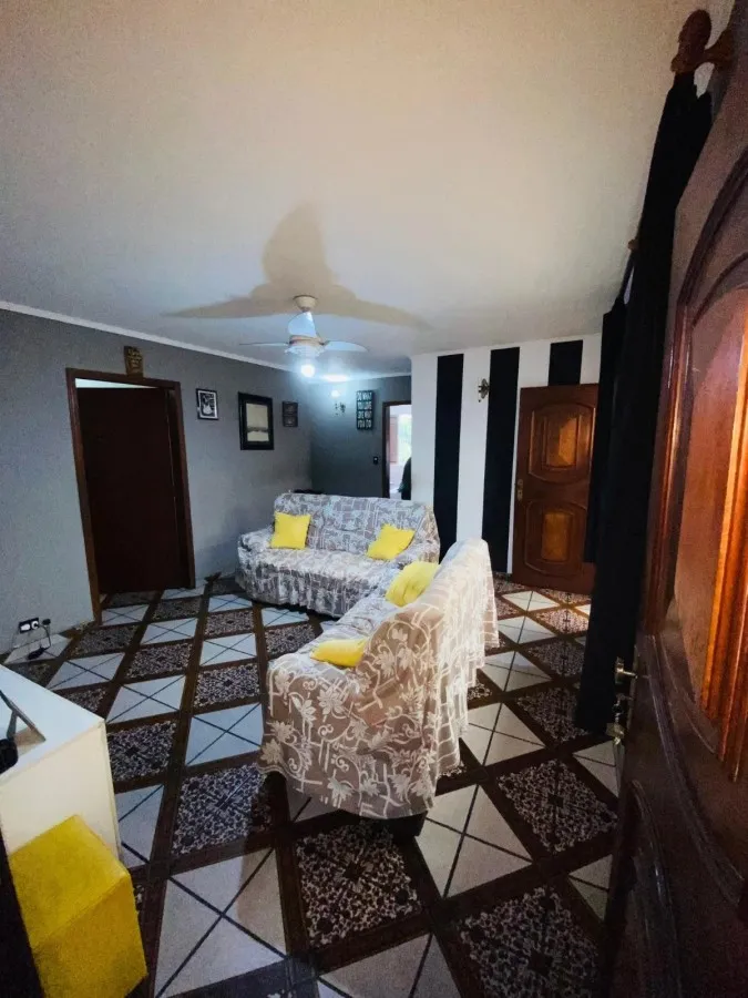 Imagem Casa para Venda em São Paulo, Jardim São Jorge (Raposo Tavares), 8 dormitórios, 1 banheiro, 3 vagas