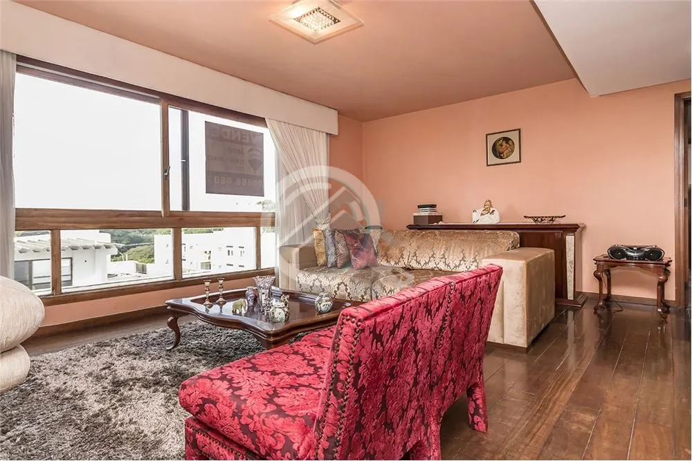 Imagem Apartamento amplo, com 151 m² de área útil com 3 dormitórios, sendo 1 suítes, banheiro social, ...