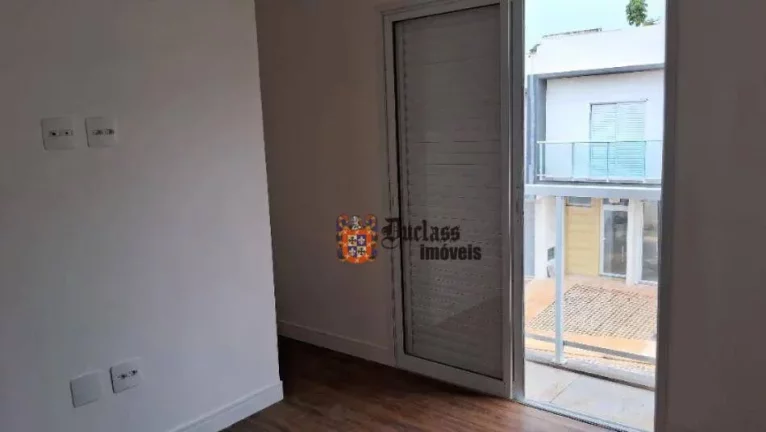Imagem Sobrado à venda, 2 dormitórios, 65 m², em condomínio, por R$ 368.000 - Pinheirinho - Jarinu/SP