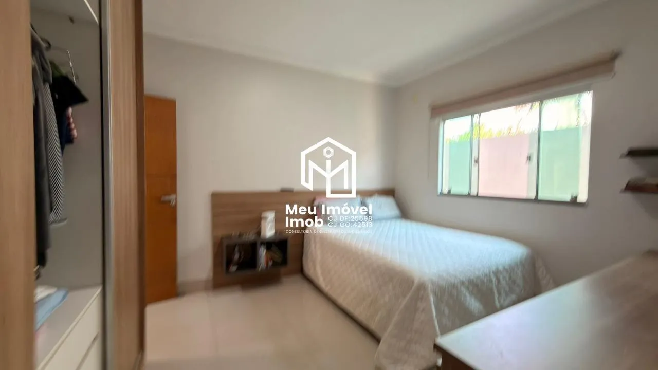 Imagem Casa 3 Quartos 1 Suíte 3 Vagas 200m²