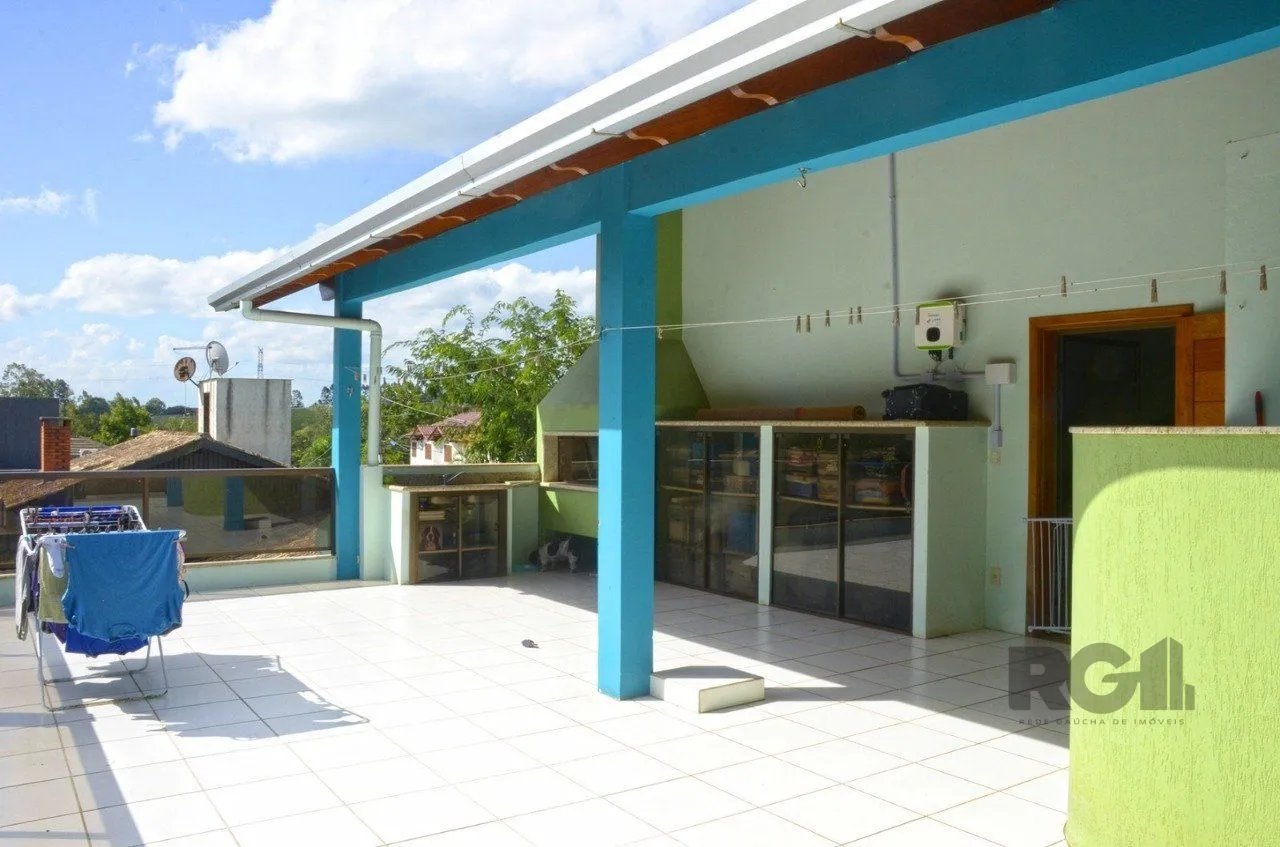 Imagem Casa de Condomínio em Elsa