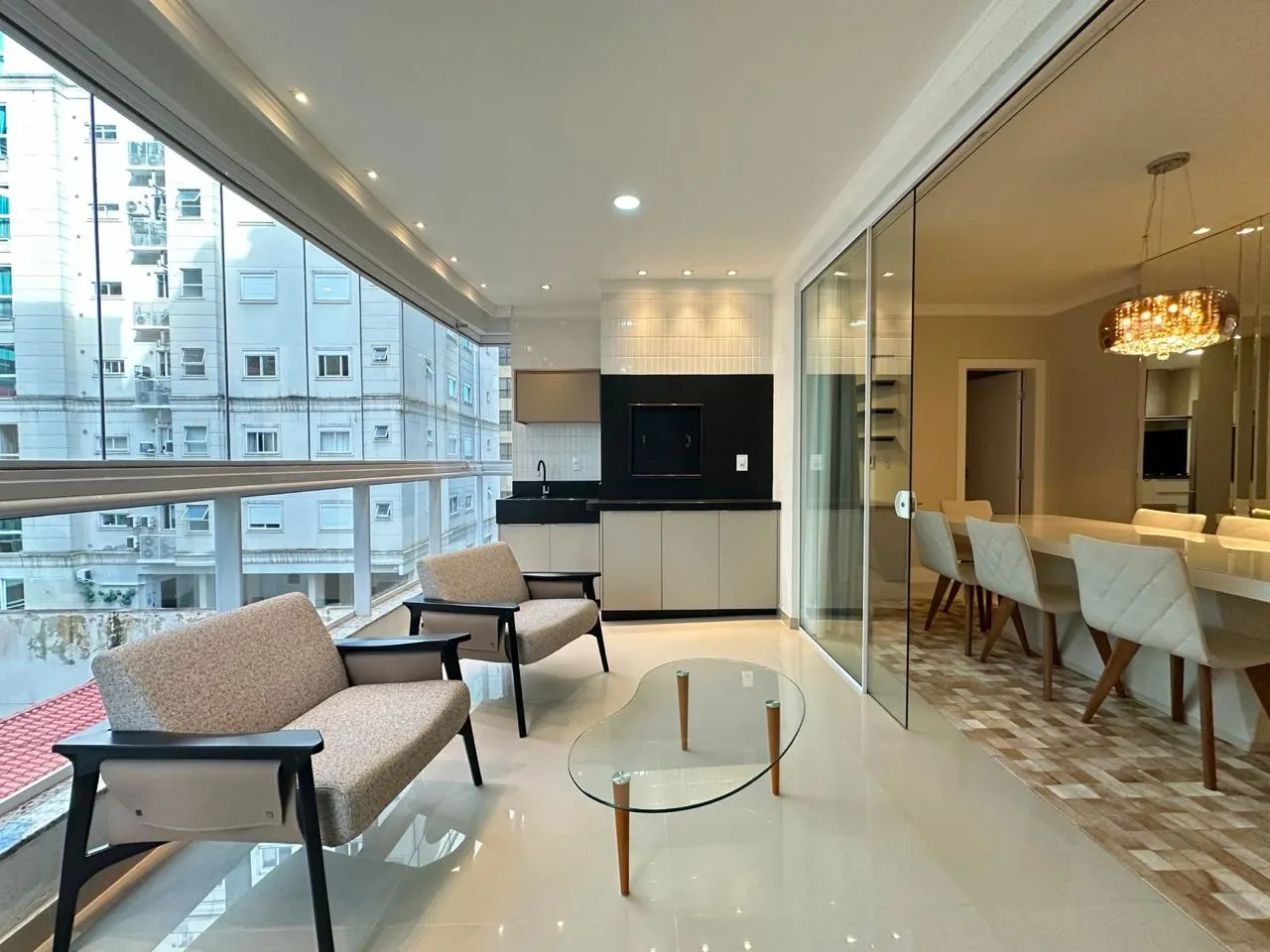 Imagem Apartamento à venda com 167m2 por R$ 2.400.000,00
