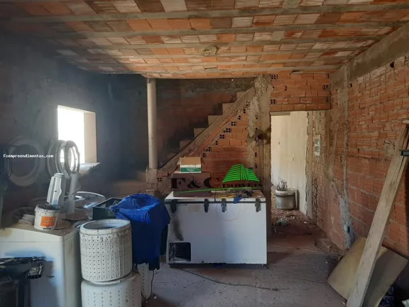 Imagem Sobrado para Venda em Limeira, Jardim Santa Adélia, 3 dormitórios, 3 suítes, 1 banheiro, 5 vagas