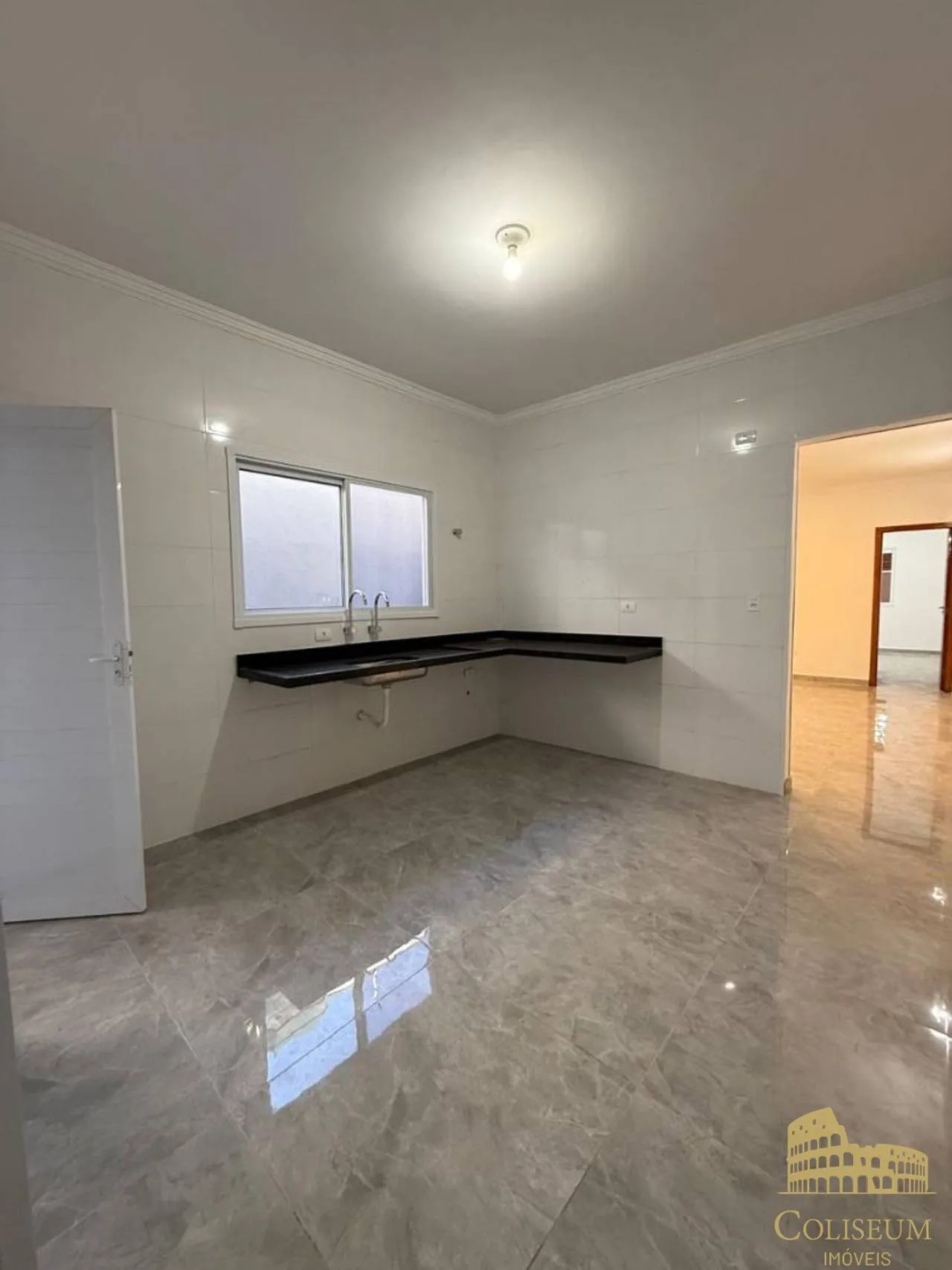 Imagem Expetaculo de Casa 3 Dorms, 2 Vagas, Piscina, Lado Praia - Guilhermina