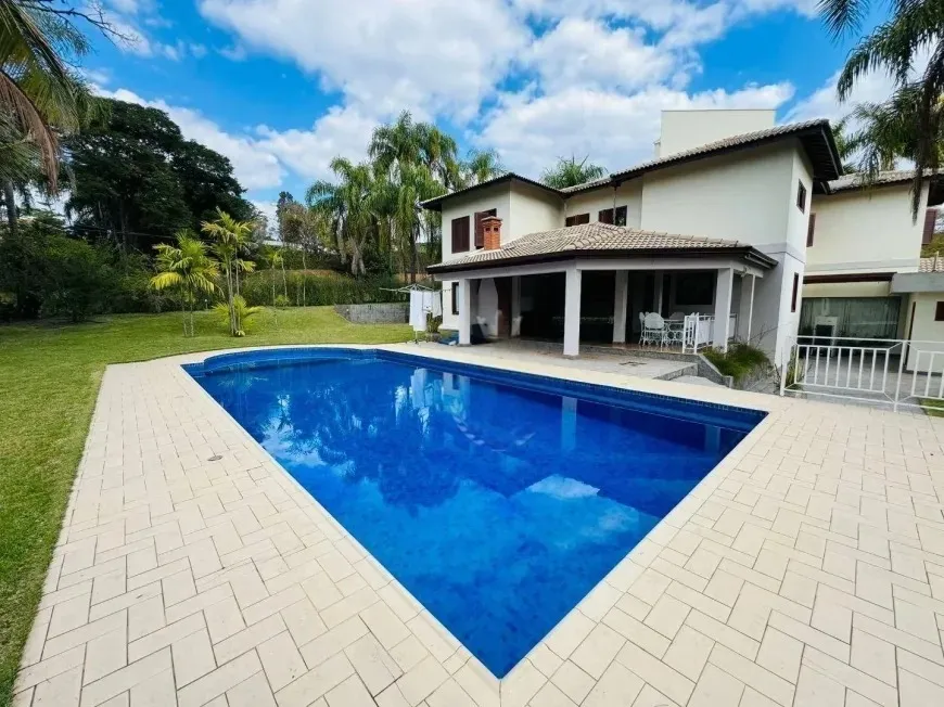 Foto do imóvel Casa de alto padrão à venda ou locação no Terras de São José II, Itu, com 5 dormitórios, 3 suítes, piscina, 551 m², 8 vagas e terreno de 2.000m² em CONDOMÍNIO TERRAS DE SÃO JOSÉ, ITU - SP