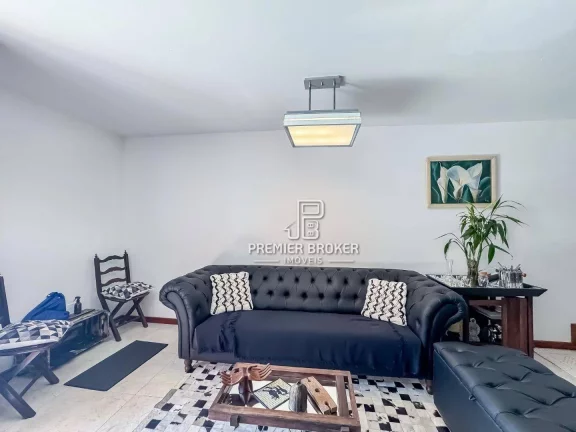 Imagem Casa à venda, 108 m² por R$ 440.000,00 - Albuquerque - Teresópolis/RJ