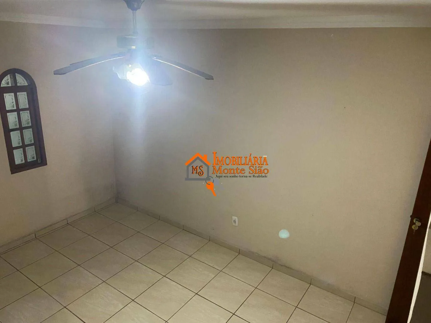 Imagem Sobrado à venda por R$ 720.800,00 - Vila Nova Bonsucesso - Guarulhos/SP