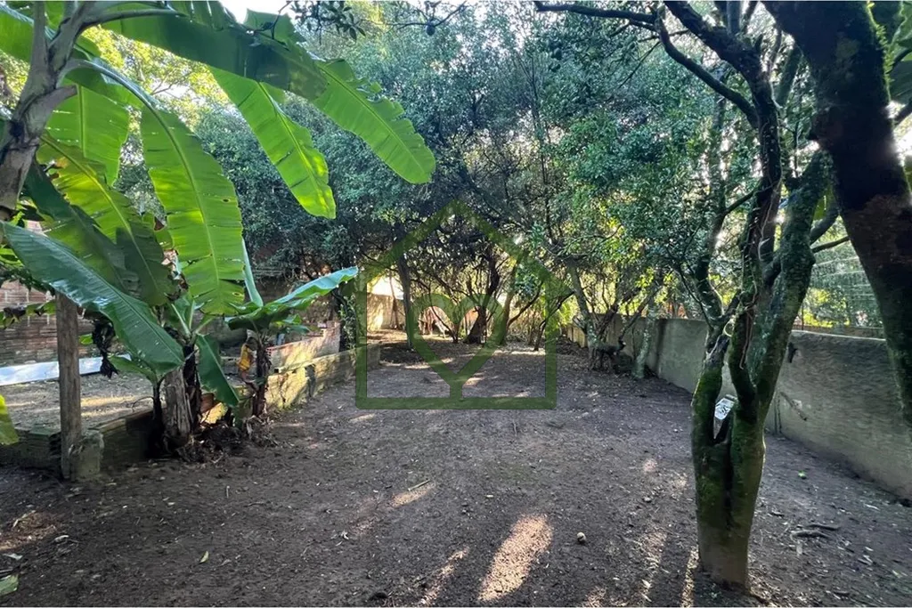 Imagem Descubra a oportunidade única de investir em um espetacular terreno desocupado na vibrante cidade d...