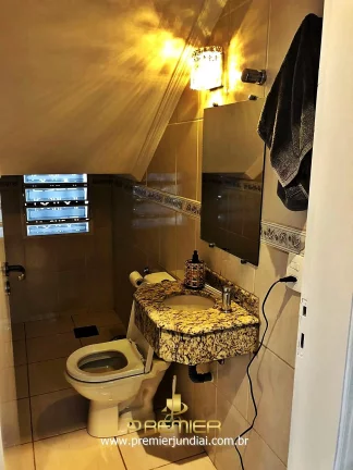 Imagem LINDO SOBRADO 244M², 3 DORMITORIOS COM 1 SUÍTE MASTER E ÓTIMA LOCALIZAÇÃO NO QUINTA DAS VIDEIRAS