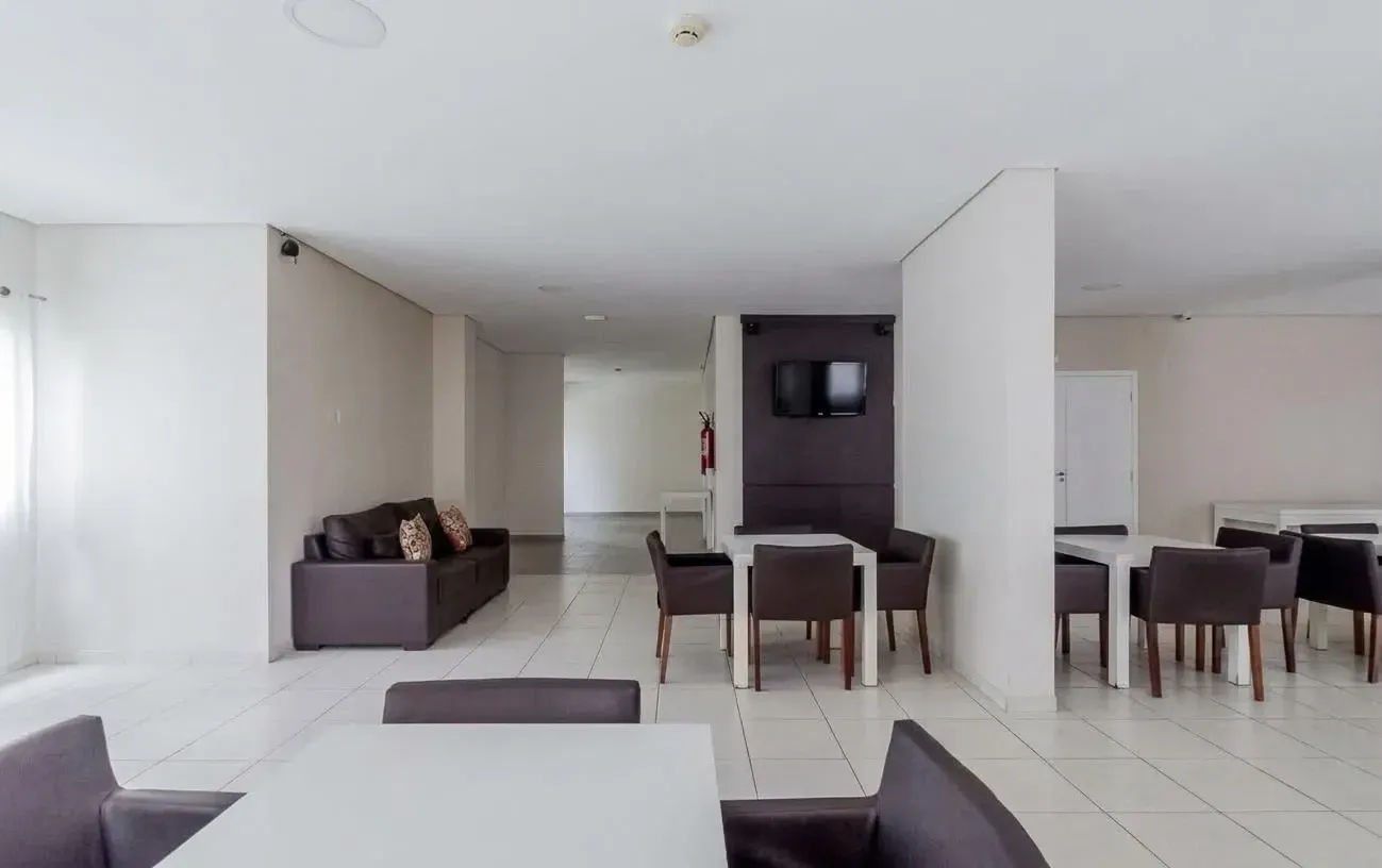 Imagem Descubra esse incrível apartamento à venda no bairro Maranhão, em São Paulo. Com uma área priva...