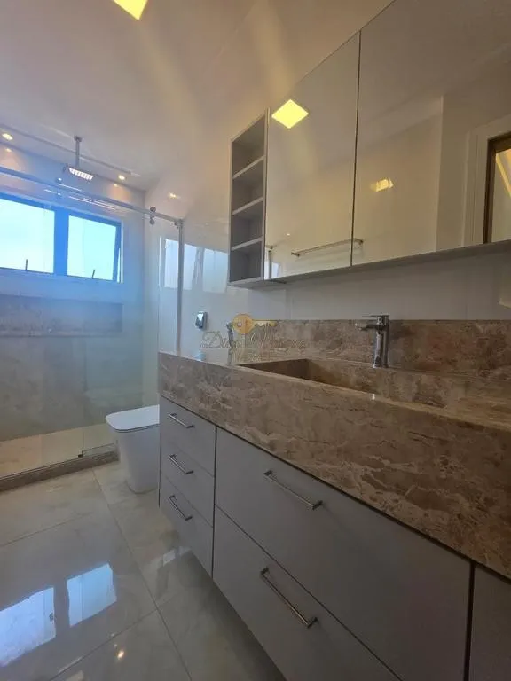 Imagem Casa em Condomínio para Venda em Teresópolis / RJ no bairro Cascata do Imbuí
